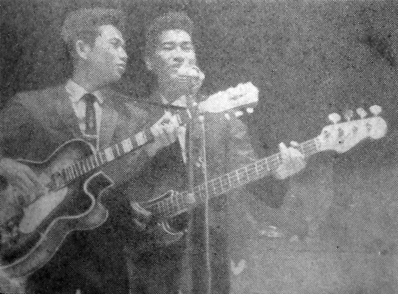 Koes Plus with clothing inspired by The Beatles, © Koes Bersaudara by unknown author, 9 November 1963. Public Domain alt text